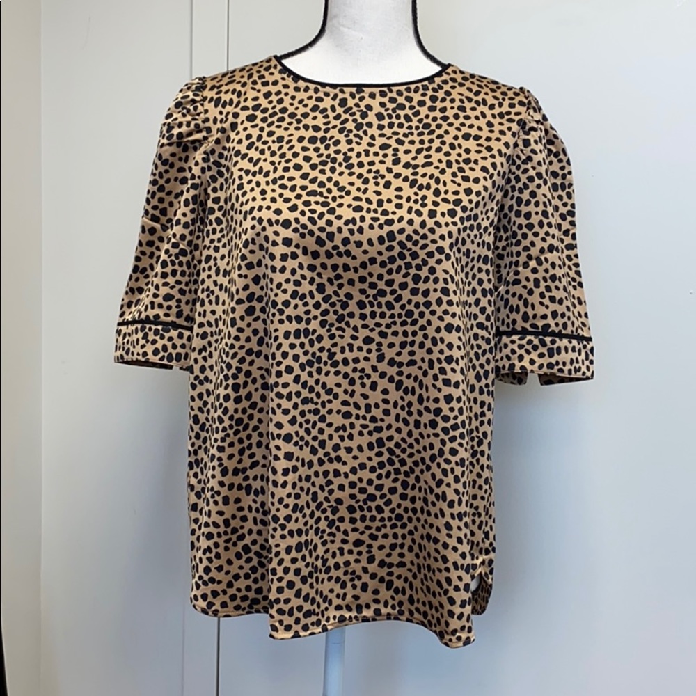 LOFT cheetah print short sleeve blouse